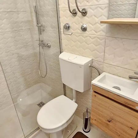 Cicki I - Renovated 2025 *