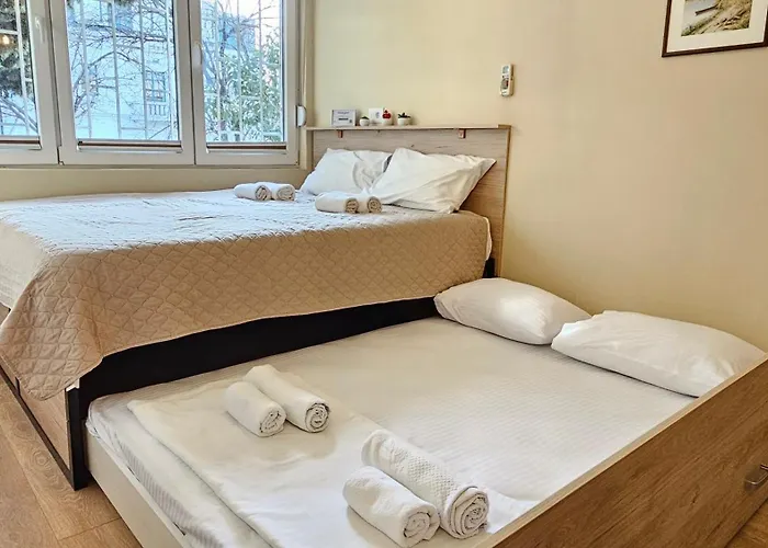 Cicki I - Renovated 2025 Daire